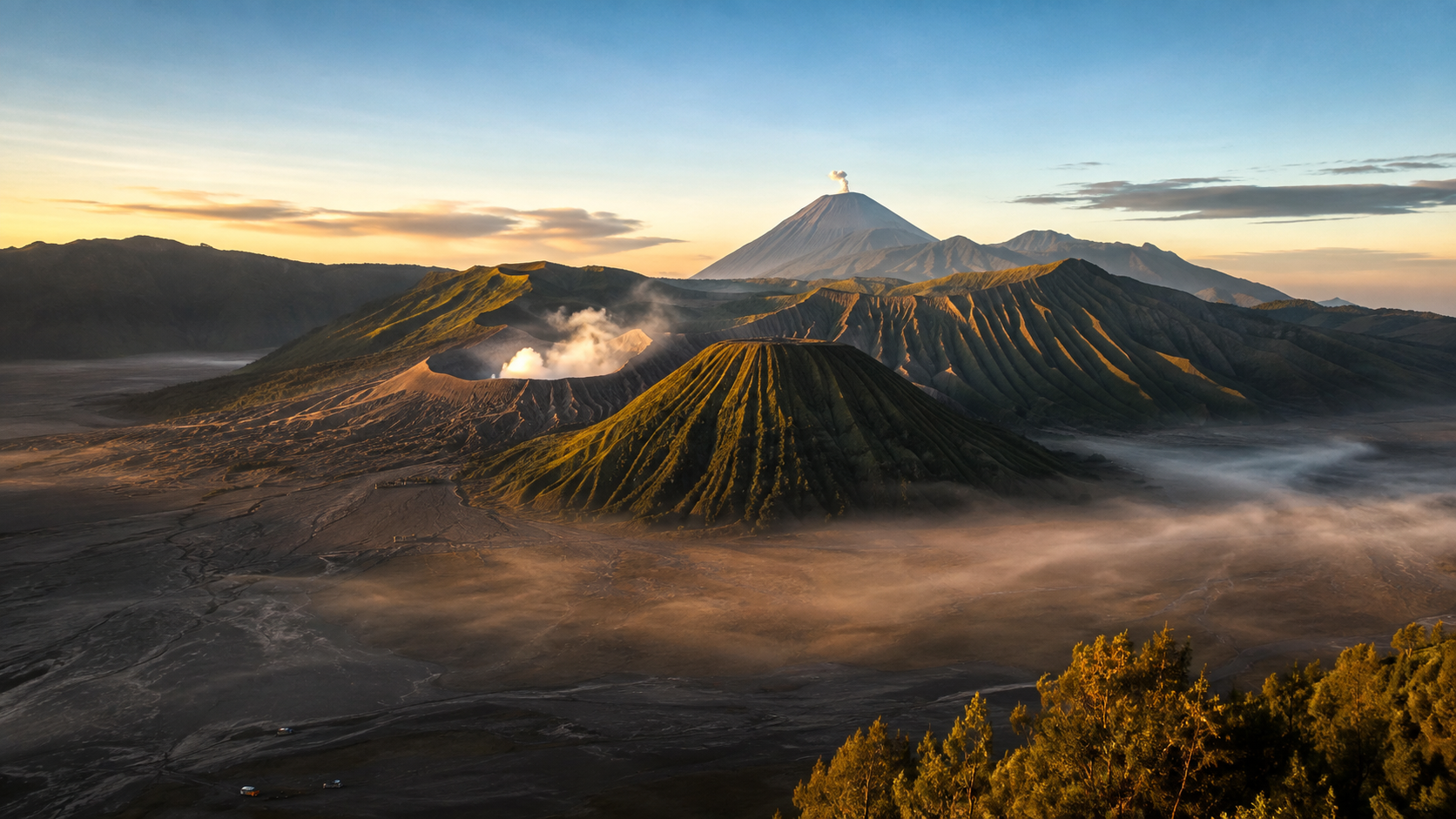 Wisata Jawa Timur: Bromo, Ijen, Jejak Majapahit, dan Budaya yang Hidup