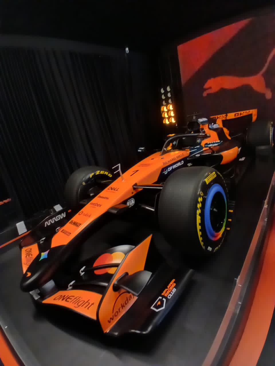 Keseruan Event F1 di Senayan City Jakarta