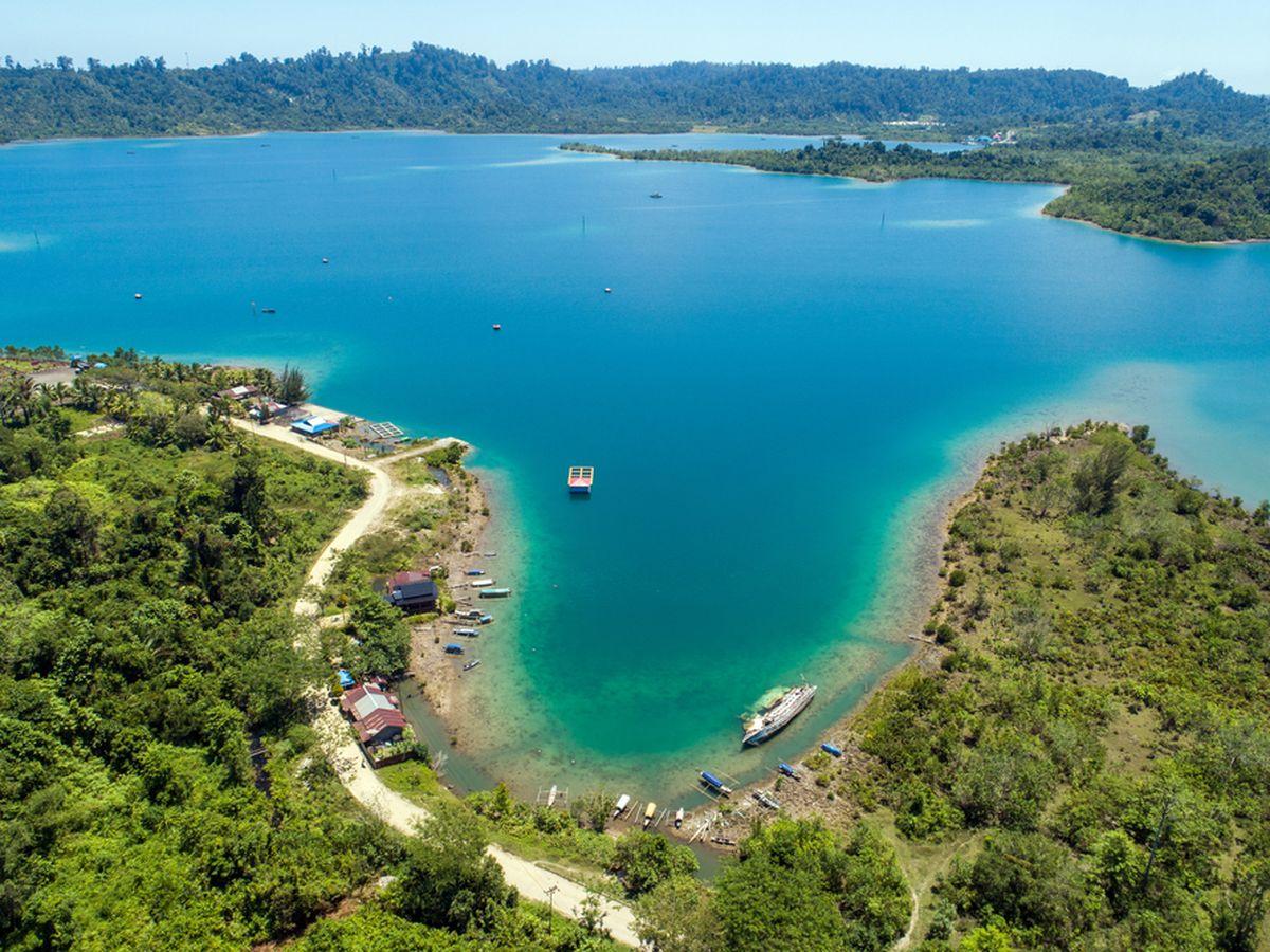 Desa Labuhan Bajau: Gerbang Aktivitas Pesisir di Simeulue yang Tak Pernah Sepi